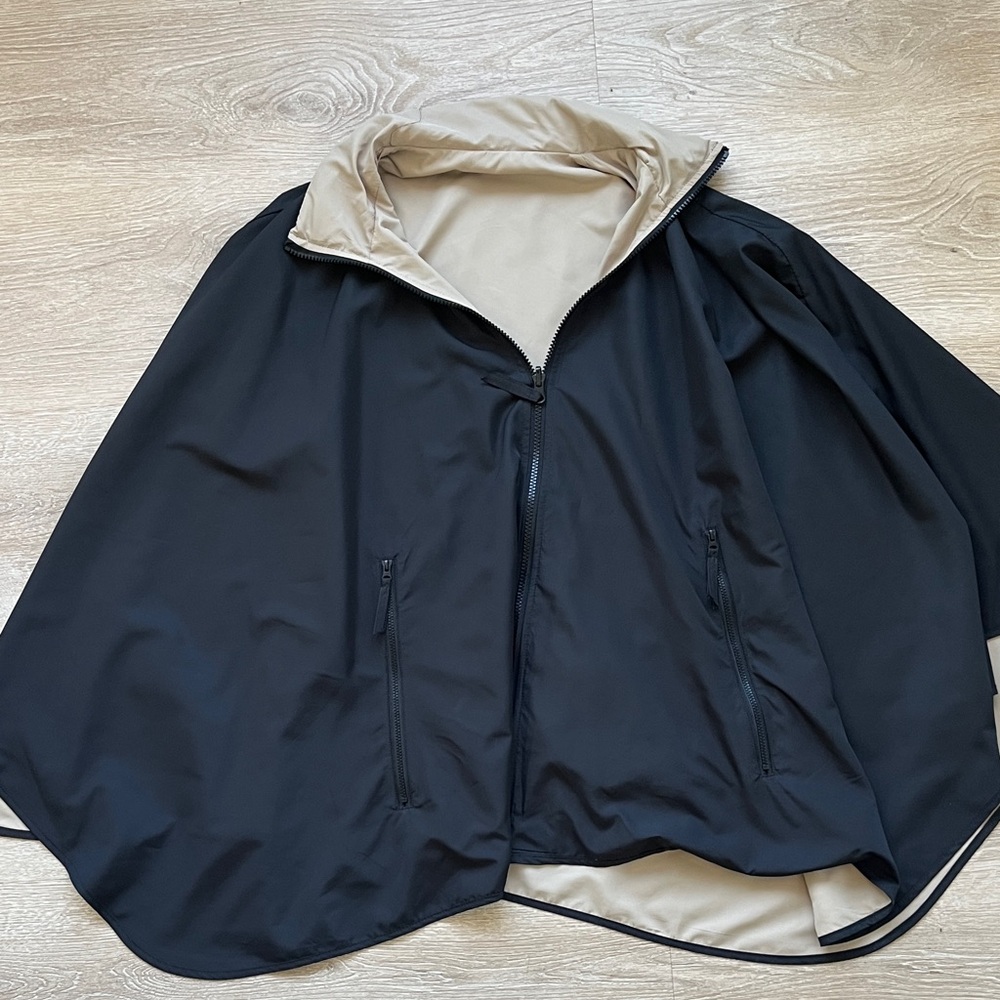 Rainraps Reversible Black and Tan Cape Rain Jacket - one size